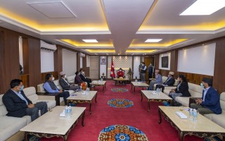 कोराना रोकथाम र नियन्त्रण गर्न  प्रधानमन्त्री र स्थानीयतह बिच छलफल