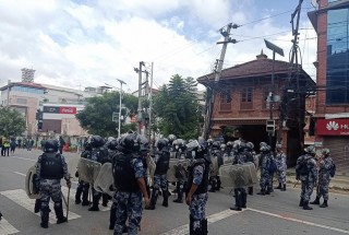 पुल्चोक झडप नियन्त्रणमा खटिएका १८ प्रहरीमा कोरोना संक्रमण पुष्टि