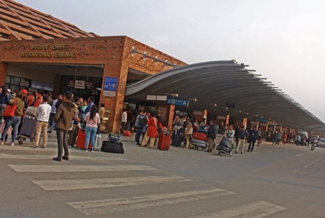 विदेशमा अलपत्र परेका हालसम्म ८० हजार १६ नेपाली स्वदेश फर्किएका छन