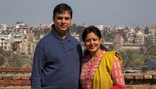 हरिवंश आचार्य दम्पतीलाई कोरोना संक्रमण