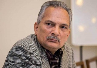 जातीय आधारमा प्रदेशको नाम नराखिएको भन्दै बाबुरामले मागे सहिदसँग माफी