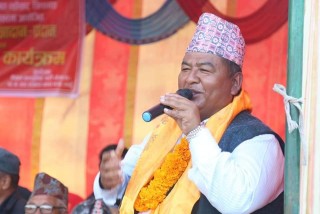 निर्वाचित सांसदलाई बेवास्ता गर्ने रामचन्द्र पौडेल कानुनभन्दा माथि हुन् ?  : सांसद कृष्णकुमार श्रेष्ठ