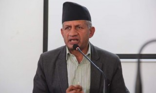 नारायणकाजीलाई हटाएर पार्टी प्रवक्ताको जिम्मेवारी प्रदीप ज्ञवालीलाई