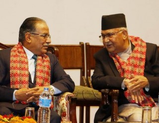 ओलीको कम आयु भएको ठोकुवा गर्दै प्रचण्डले पाँच वर्षे कार्यकालको सहमति गरेका थिए