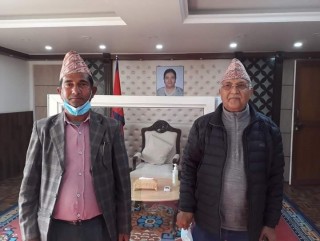 अछामका सांसद यज्ञ बोगटी ओली समूहमा, भीम रावललाई जिल्लामा कठिन हुनसक्ने