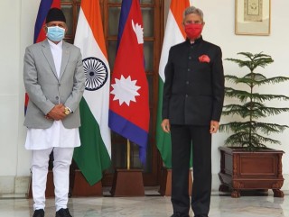 नेपाल र भारतका परराष्ट्रमन्त्रीबीच भेटवार्ता