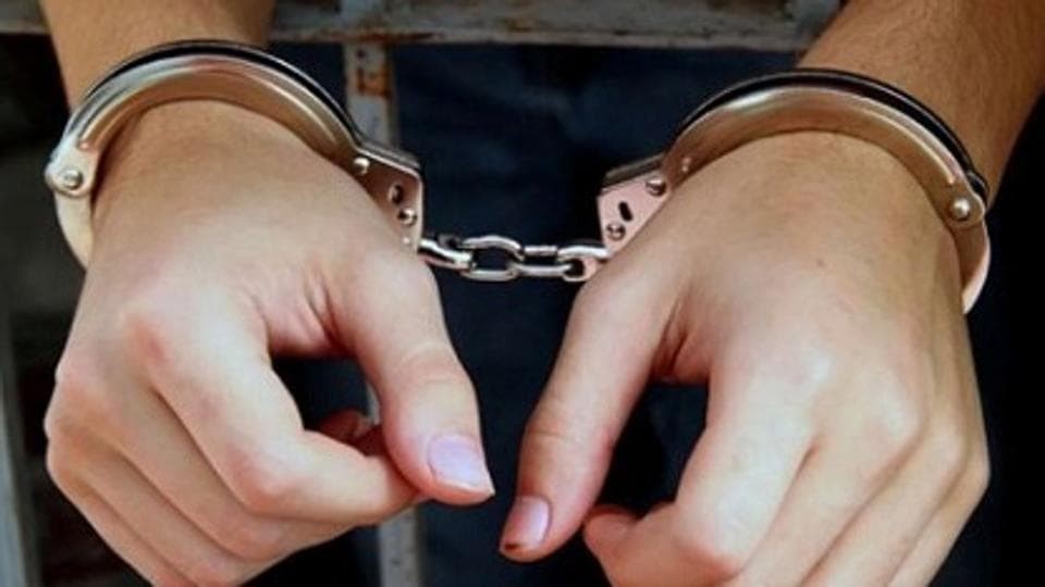 छात्रालाई होटेलमा लगेर परीक्षा दिलाउने प्रधानाध्यापकसहित तीन शिक्षक पक्राउ