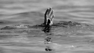 एकै घरका दुई बालक नारायणी नदीमा बेपत्ता