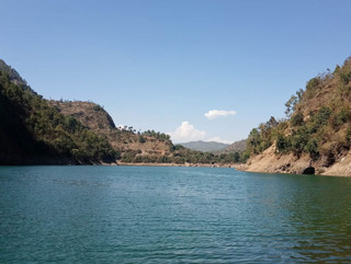 पर्यटक लोभ्याउँदै कुपिन्डे दह