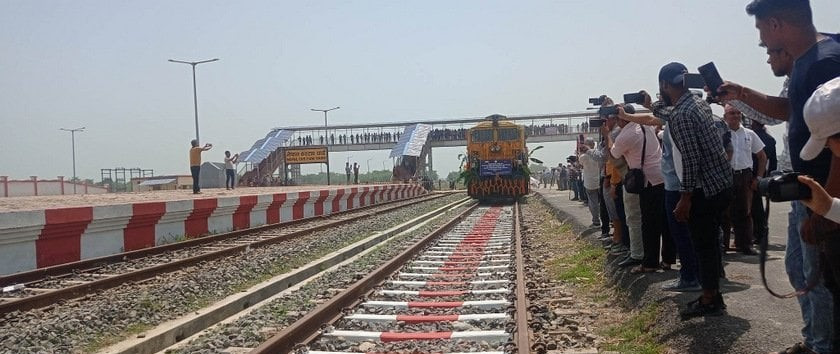train-biratnagar-(9)_rr8yCMdINt.jpg