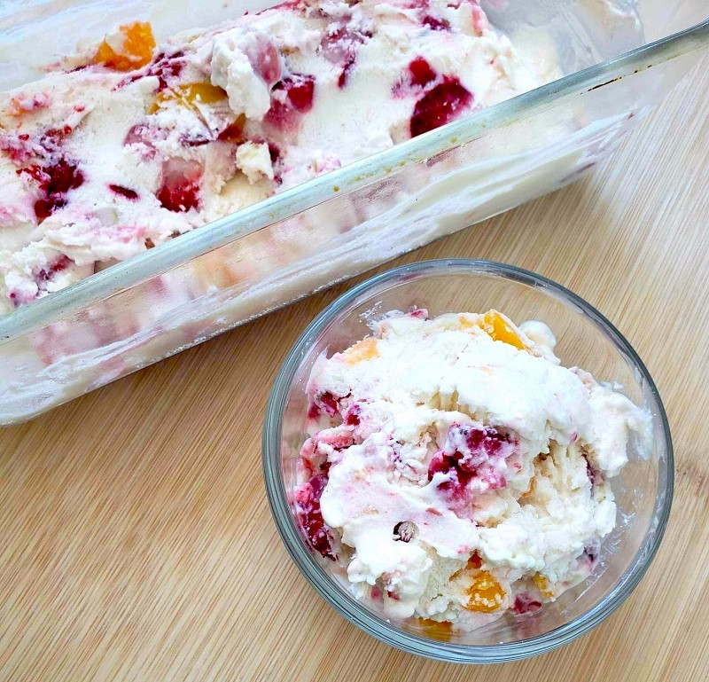 Strawberry-Peach-Cottage-Cheese-Ice-Cream-pic.jpg