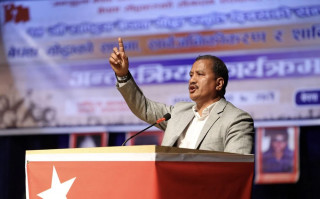 एमसीसीविरुद्ध विप्लव नेतृत्वको नेकपाले ‘मार्चपास’ गर्ने