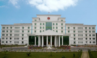 एकताका लागि दौड प्रतियोगिता गर्दै नेपाली सेना