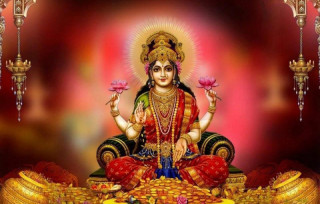 तिहारको तेस्रो दिन आज कुकुर तिहार र लक्ष्मी पूजा