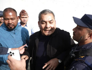 दुर्गा प्रसाईंलाई थप ३ दिन हिरासतमा राख्न अदालतको अनुमति