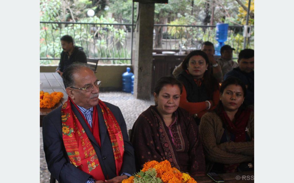 विभाजित माओवादीहरू एकता प्रक्रियामा छन् ; प्रचण्ड