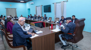 मन्त्रिपरिषद् बैठक बस्दै