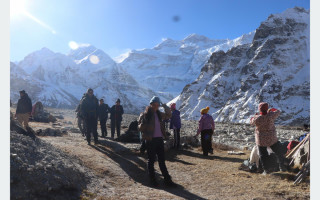 कञ्चनजङ्घा क्षेत्रमा पर्यटकको ताँती