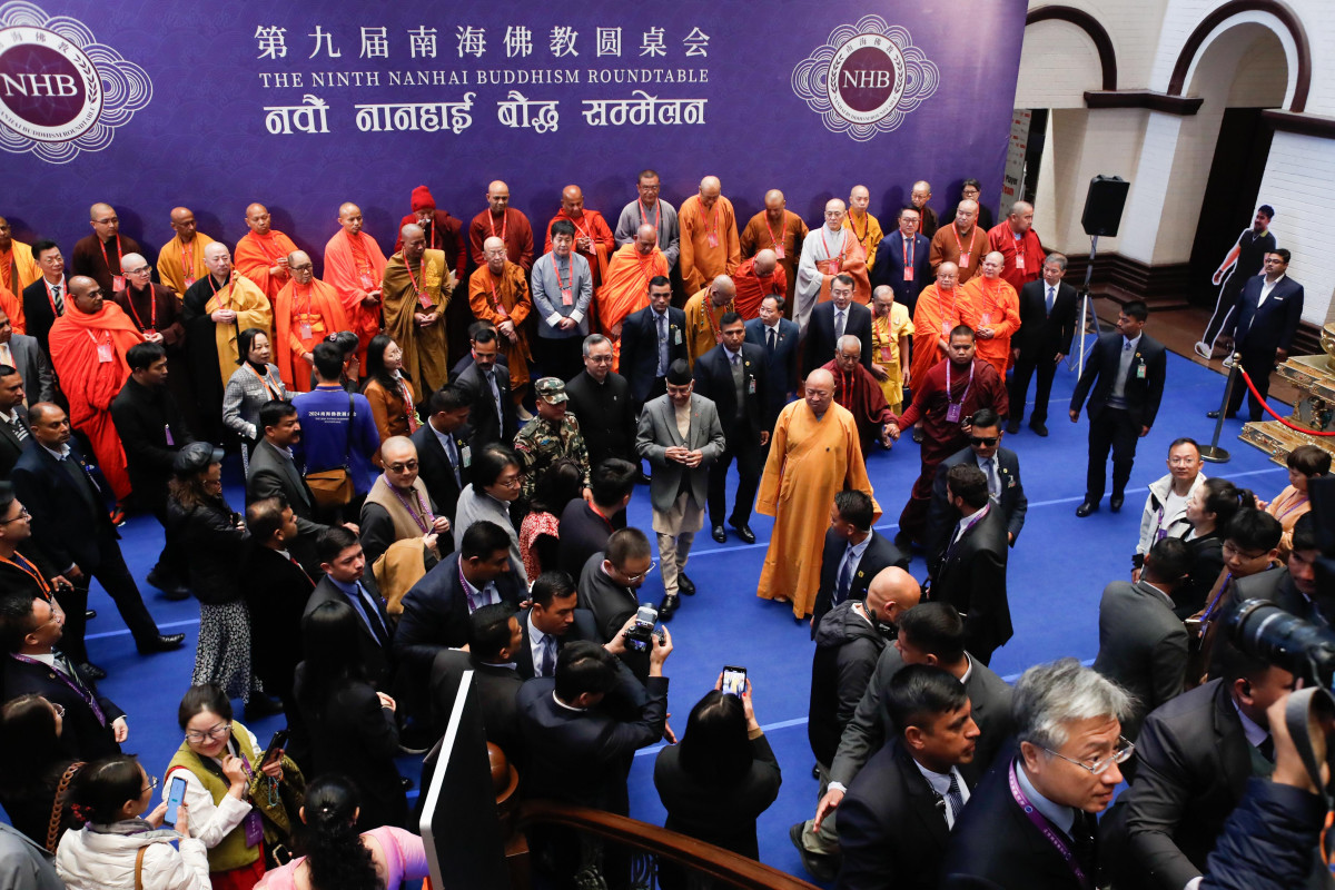 ninth-nanhai-buddhism-roundtable.-1456_psLzRTiz1M.jpg