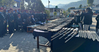 लमजुङमा राइफलसहित सय बढी हतियार बरामद