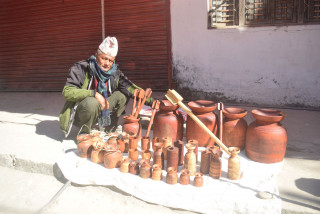 ठेकी व्यापारी