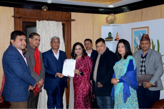 मेयर हर्क साम्पाङलाई कारबाही गर्न महासंघको माग