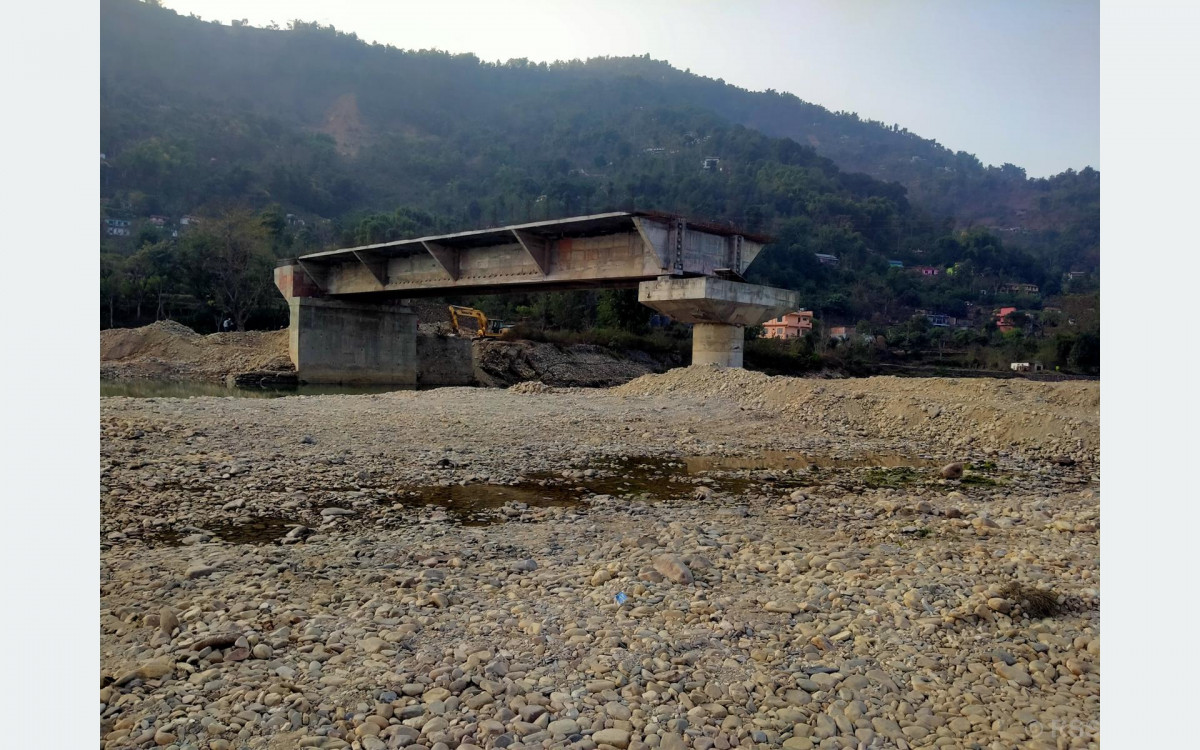 आँधीखोला पुल : सातवर्षमा तेस्रोपटक म्याद थप गर्दा पनि सम्पन्न भएन