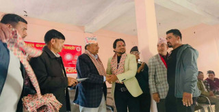 स्वतन्त्र उम्मेदवारी दिएका वाईसीयलका केन्द्रीय सदस्य दर्नाल एमालेमा प्रवेश