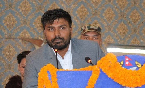 बब्लु गुप्तालाई सुरुवाती अग्रता