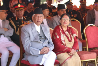 शपथका लागि राष्ट्रपति निवास पुगे अर्जुननरसिंह केसी