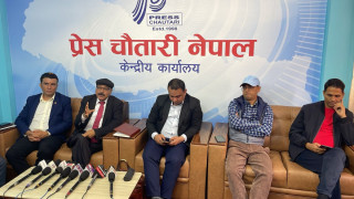 ओली पक्राउ प्रकरणमा कानुनविद्ले भनेः कानुनी प्रक्रिया मिचेर कारबाही गर्न मिल्दैन