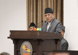 प्रचण्डको प्रश्न :बन्दूकले ढोका नखोलिदिएको भए कसरी मन्त्री बन्नुहुन्थ्यो ?