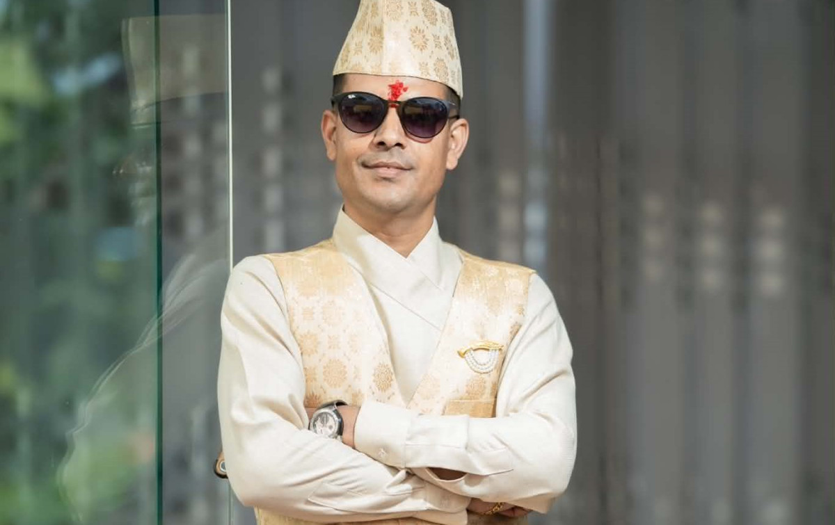 नेपाली गीतसंगीतमा शब्दमार्फत छुट्टै पहिचान बनाउँदै गीतकार गणेश उप्रेती