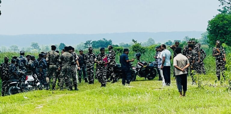 बालेनको अभिव्यक्तिलगत्तै सुस्ता पस्यो भारतीय एसएसबी, नेपाली भूमिमा निर्माणाधीन तटबन्धमा अवरोध