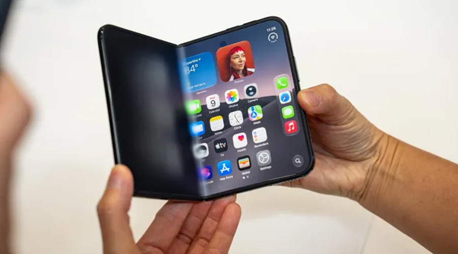 foldable-iPhone-Duo.jpg