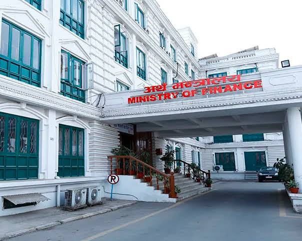 बाढीको असरबीच राजस्व संकलन बढ्यो, तर भेटिएन  लक्ष्य