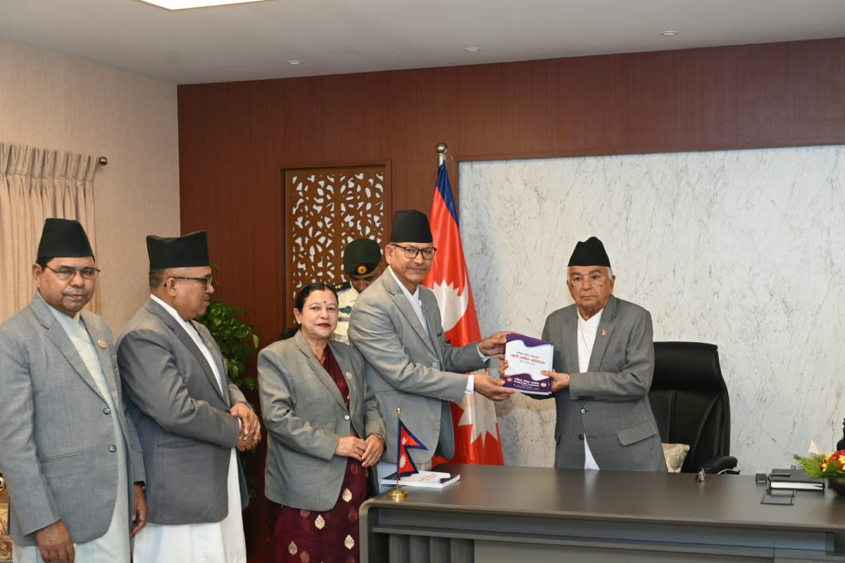 राष्ट्रपतिसमक्ष दलित आयोगको वार्षिक प्रतिवेदन पेस